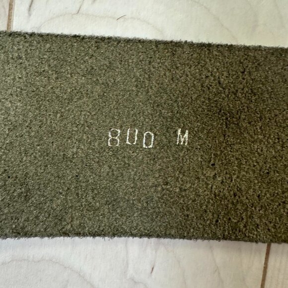 Textured Green Belt – Statement Crescent Buckle - Picture 7 of 8